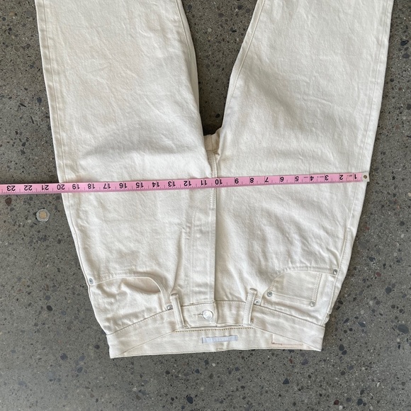 HATSKI Loose Tapered Selvedge Denim - Ecru - Picture 12 of 16